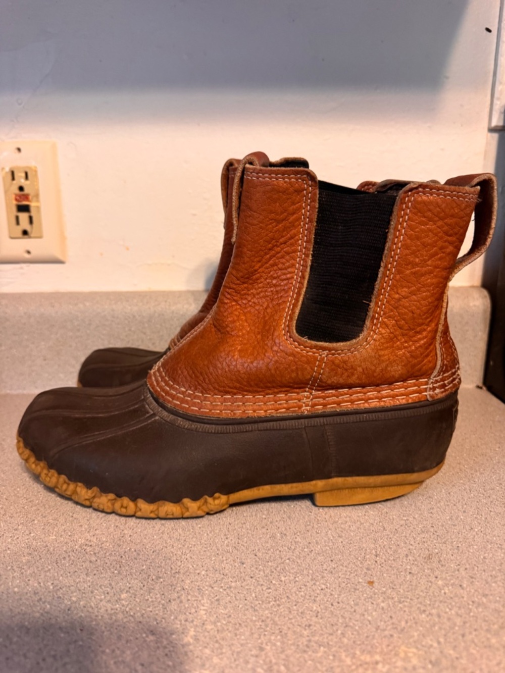 L.L. Bean boots slip on tumbled leather size 10 women’s made in USA - Picture 4 of 7
